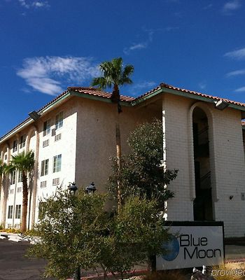 moon gay resort vegas las